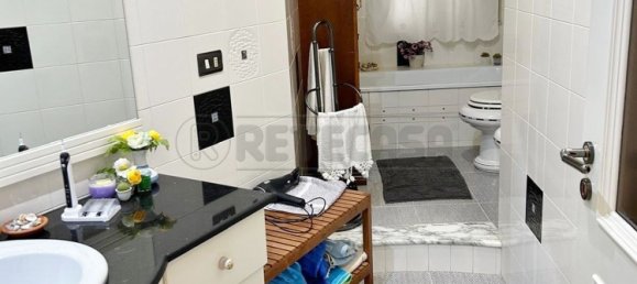 Квартира с 4 спальнями в Кальтаниссетта, Италия № 339649 5