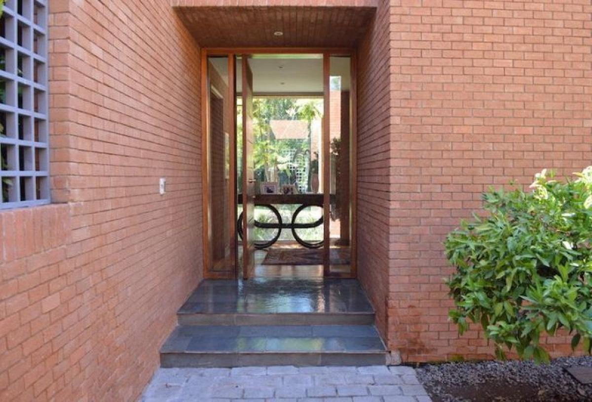 4 bedrooms House in Santiago, Chile No. 5050