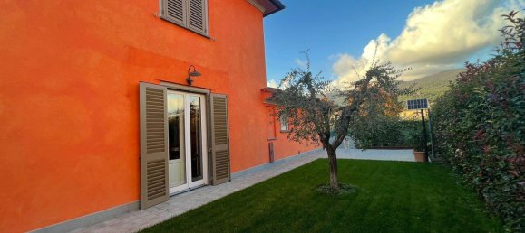 6 rooms Villa in Pistoia, Italy No. 219135 4