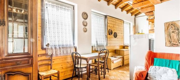 2 rooms Office in Rho, Italy No. 269992 3