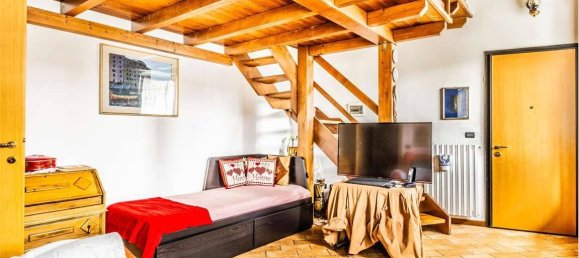 2 rooms Office in Rho, Italy No. 269992 4