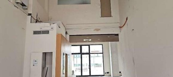 364m² Commercial property in Ravenna, Italy No. 372055 14