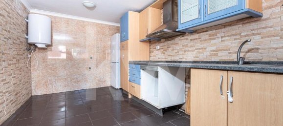 3 chambres Villa à Loures, Portugal No. 15786 30