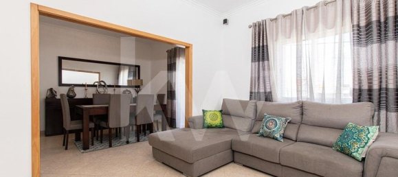 3 chambres Villa à Loures, Portugal No. 15786 14