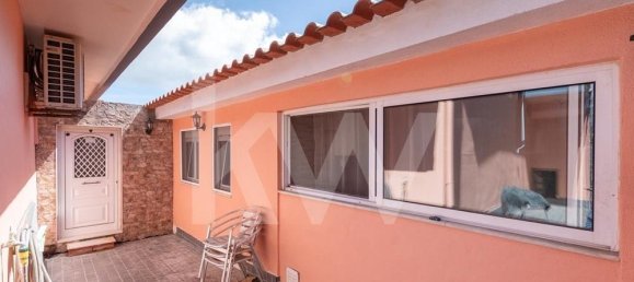 3 chambres Villa à Loures, Portugal No. 15786 28