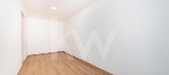 3 chambres Villa à Loures, Portugal No. 15786 34