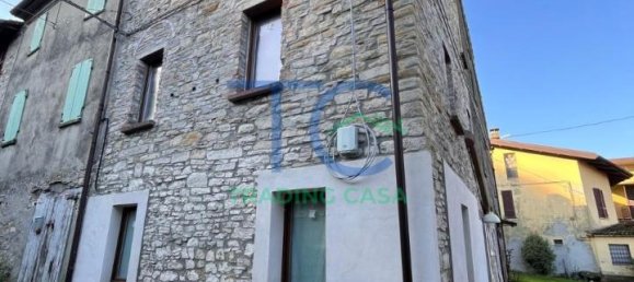 3 rooms House in Travo, Italy No. 88883 15