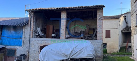3 rooms House in Travo, Italy No. 88883 12