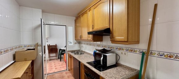 3 bedrooms Penthouse in Estepona, Spain No. 18896 9