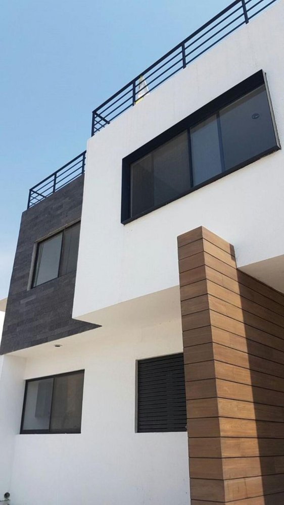 3 bedrooms House in Queretaro, Mexico No. 145655