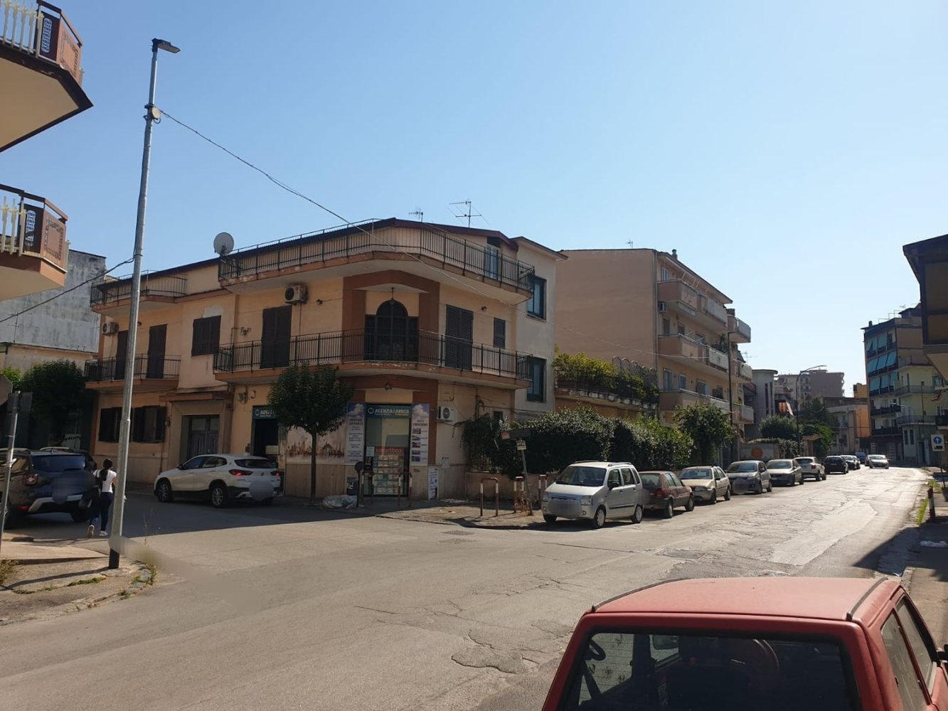 500m² Building in Casoria, Italy No. 332399