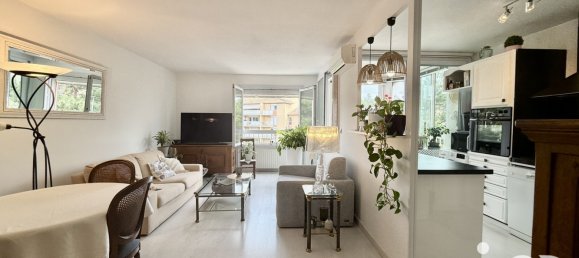 2 bedrooms Apartment in Aix-en-Provence, France No. 352148 9