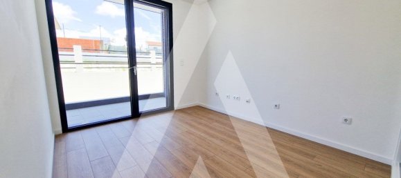2 bedrooms Apartment in Ilhavo, Portugal No. 79102 3