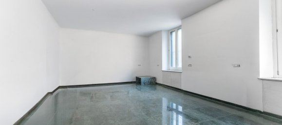 5 rooms Apartment in Milan, Italy No. 333238 11