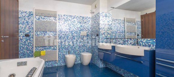 Пентхаус с 4 спальнями в Милан, Италия № 352243 39