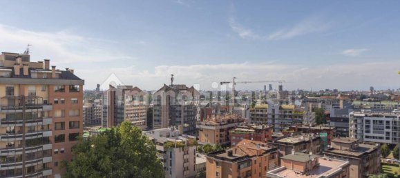 Пентхаус с 4 спальнями в Милан, Италия № 352243 19