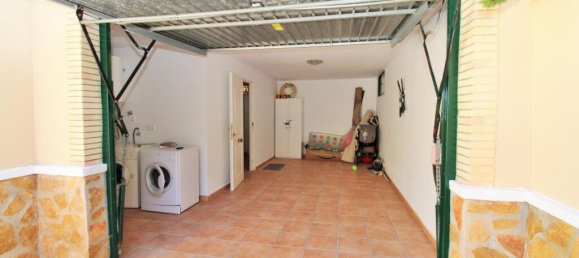 3 bedrooms Villa in Alicante, Spain No. 261779 22