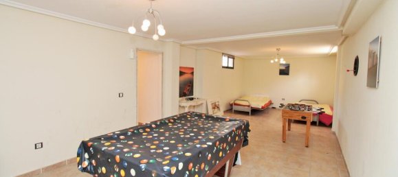 3 bedrooms Villa in Alicante, Spain No. 261779 25