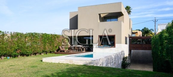 3 bedrooms House in Vila Nova de Gaia, Portugal No. 113028 2