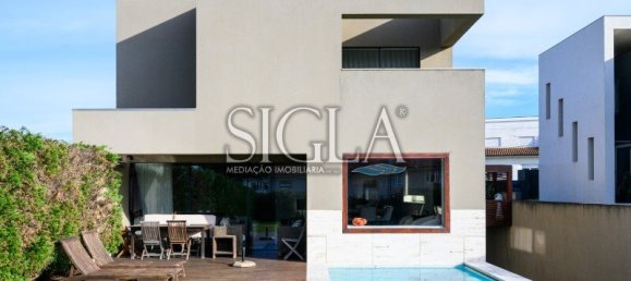 3 bedrooms House in Vila Nova de Gaia, Portugal No. 113028 3