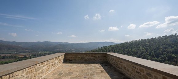 30 rooms House in Passignano sul Trasimeno, Italy No. 53481 7