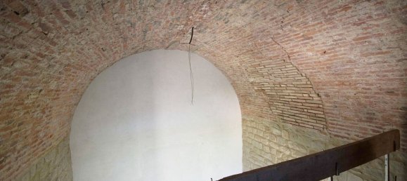 30 rooms House in Passignano sul Trasimeno, Italy No. 53481 20