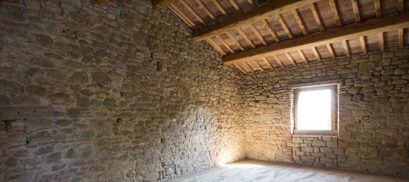 30 rooms House in Passignano sul Trasimeno, Italy No. 53481 23