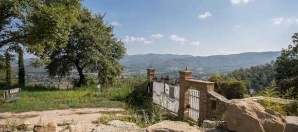 30 rooms House in Passignano sul Trasimeno, Italy No. 53481 34
