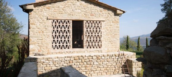 30 rooms House in Passignano sul Trasimeno, Italy No. 53481 38