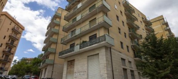 3 Schlafzimmer Wohnung in Catanzaro, Italy, Nr. 284524 36