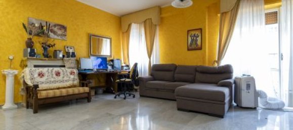 3 Schlafzimmer Wohnung in Catanzaro, Italy, Nr. 284524 6