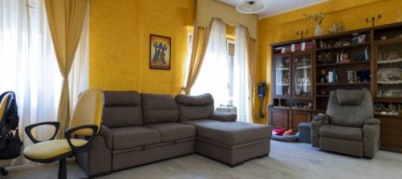 3 Schlafzimmer Wohnung in Catanzaro, Italy, Nr. 284524 4