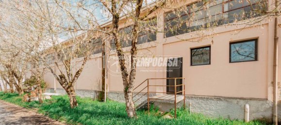 Almacén en Voghera, Italy 300 m² No. 301368 2