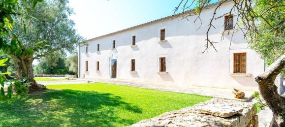 8 bedrooms House in Muro, Spain No. 155382 22