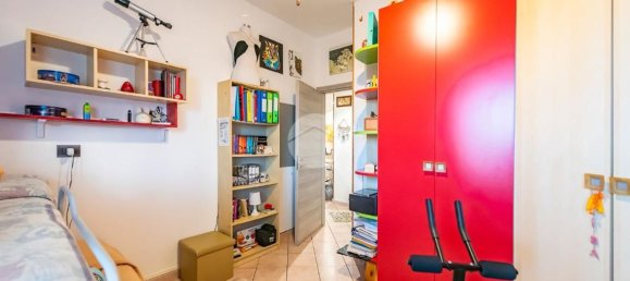 3 Schlafzimmer Wohnung in Uboldo, Italy, Nr. 334206 21