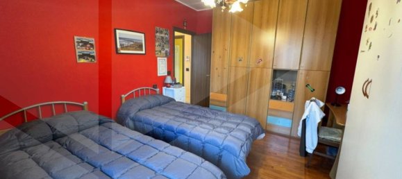 2 Schlafzimmer Wohnung in Vignola, Italy, Nr. 28668 15