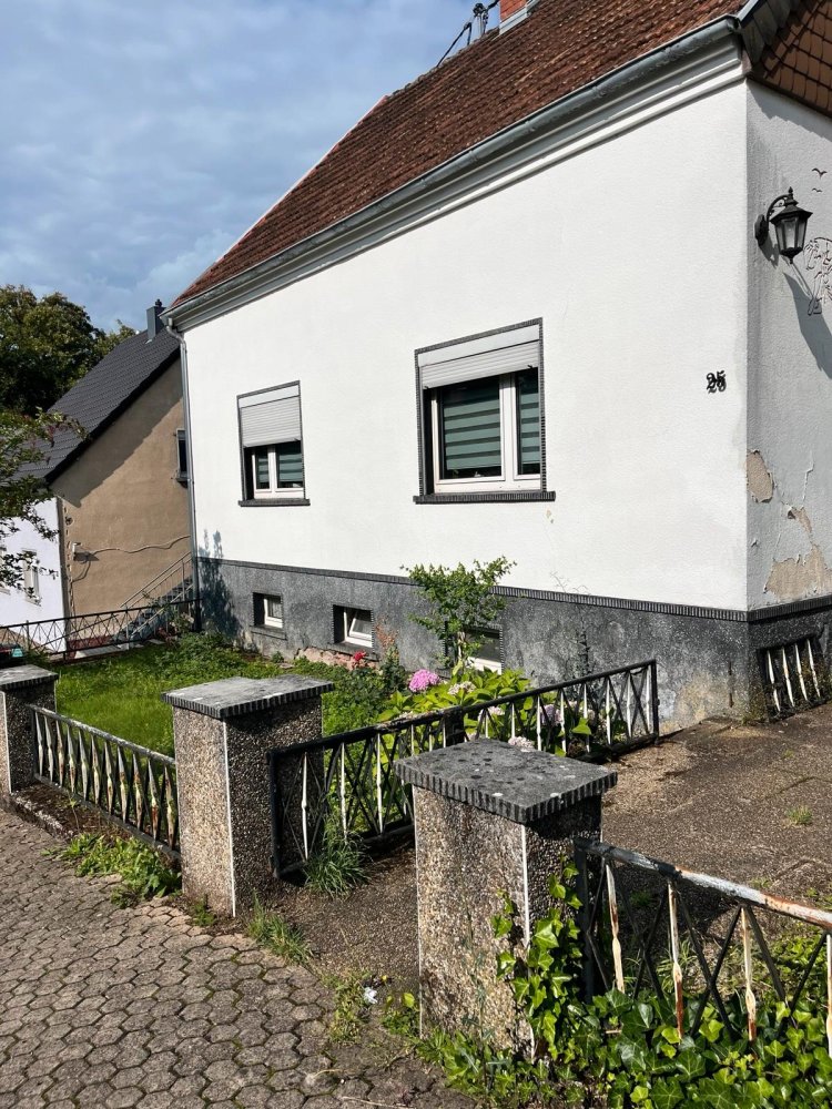 3 bedrooms House in Neunkirchen, Germany No. 269209