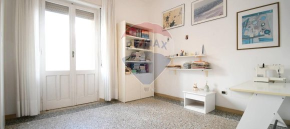 7غرفة شقة في Cagliari, Italy رقم 9251 47