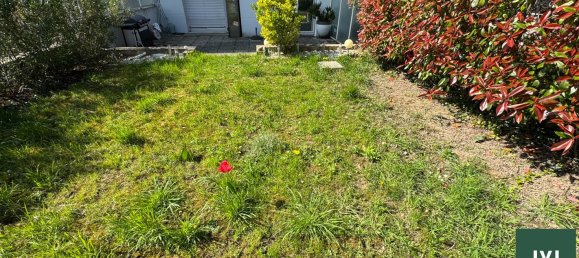 Квартира с 2 спальнями в Ангьен-ле-Бэн, Франция № 177467 5