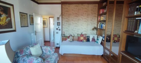 4غرفة شقة في Pontedera, Italy رقم 81427 9