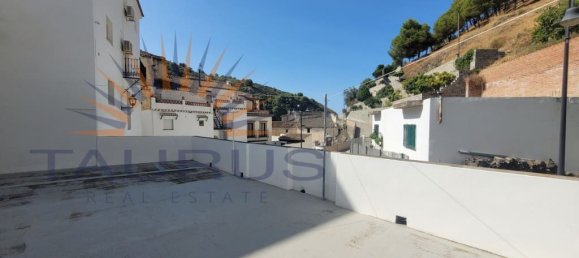 5 bedrooms House in Salares, Spain No. 184223 23