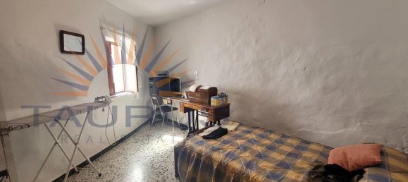 5 bedrooms House in Salares, Spain No. 184223 12