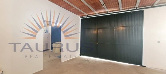 5 bedrooms House in Salares, Spain No. 184223 22