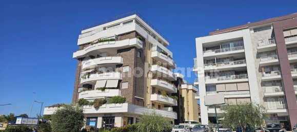 1 bedroom Apartment in Rome, Italy No. 318359 5