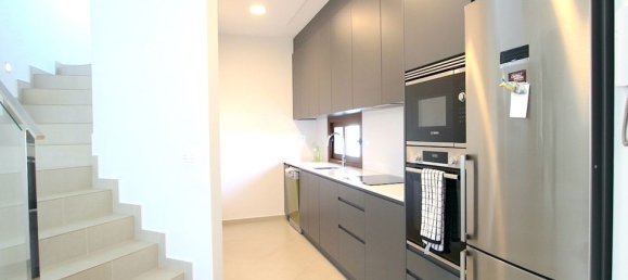 Вилла с 3 спальнями в Бенихофар, Испания № 177104 3