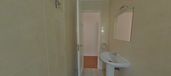 3 غرف نوم شقة في L'Hospitalet de Llobregat, Spain رقم 154684 22