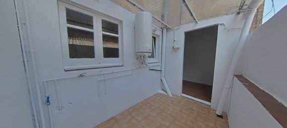 3 غرف نوم شقة في L'Hospitalet de Llobregat, Spain رقم 154684 19