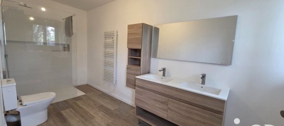 3 bedrooms House in Seine-et-Marne, France No. 318507 5