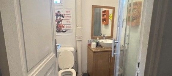 2 bedrooms Apartment in Paris, France No. 188157 6