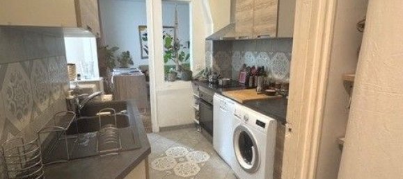 2 bedrooms Apartment in Paris, France No. 188157 5